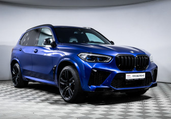 Подержанный автомобиль BMW X5 M 2021 года (3 фото)
