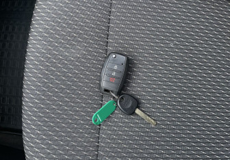 Подержанный автомобиль Kia Rio Sedan 2018 года (16 фото)