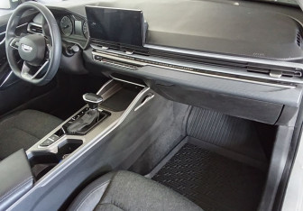 Подержанный автомобиль Geely Emgrand 2024 года (11 фото)