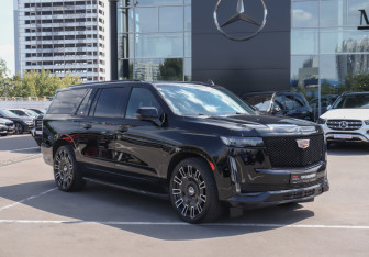 Подержанный автомобиль Cadillac Escalade Suv 2021 года (3 фото)