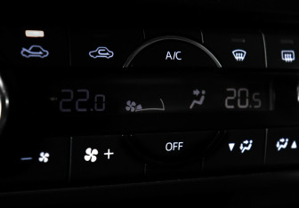 Подержанный автомобиль Mazda CX-5 2018 года (15 фото)