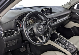 Подержанный автомобиль Mazda CX-5 2019 года (15 фото)