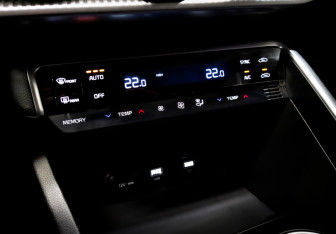 Подержанный автомобиль Kia K5 2021 года (28 фото)