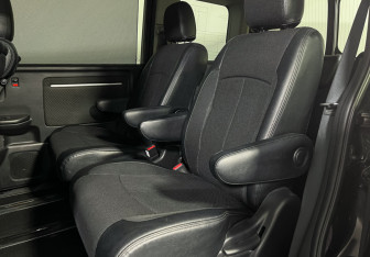 Подержанный автомобиль Honda Stepwgn 2018 года (9 фото)