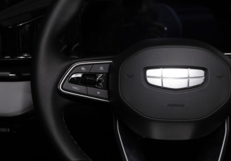 Новый Geely Atlas 2025 (21 фото)