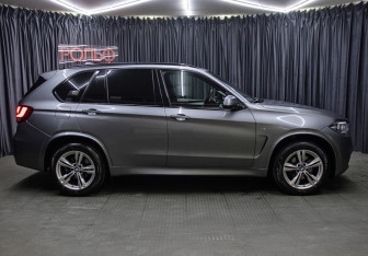 Подержанный автомобиль BMW X5 2016 года (4 фото)