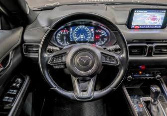 Подержанный автомобиль Mazda CX-5 2020 года (21 фото)