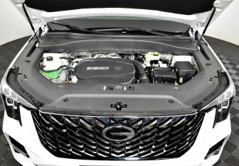 Подержанный автомобиль GAC GS8 2023 года (7 фото)