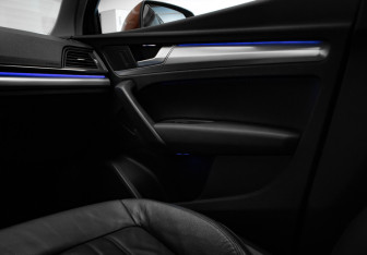 Подержанный автомобиль Audi Q5 2017 года (23 фото)