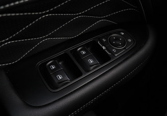 Подержанный автомобиль Tank 300 2023 года (25 фото)