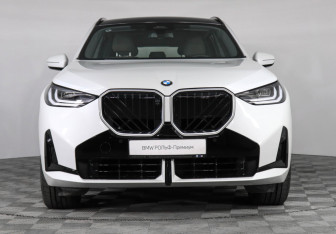 Новый BMW X3 2025 (3 фото)