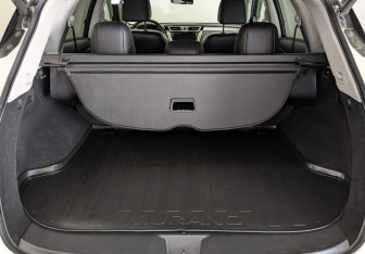 Подержанный автомобиль Nissan Murano Suv 2021 года (10 фото)