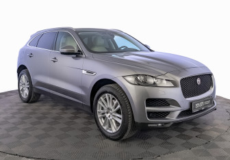 Подержанный автомобиль Jaguar F-Pace 2019 года (3 фото)