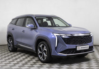 Подержанный автомобиль Geely Atlas 2024 года (3 фото)