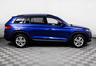 Подержанный автомобиль Skoda Kodiaq 2019 года (4 фото)