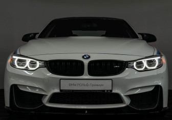 Подержанный автомобиль BMW M4 Coupe 2016 года (28 фото)