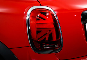 Подержанный автомобиль MINI Hatch 2021 года (16 фото)