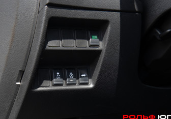 Подержанный автомобиль Nissan X-Trail 2021 года (15 фото)
