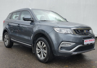 Подержанный автомобиль Geely Atlas 2020 года (3 фото)