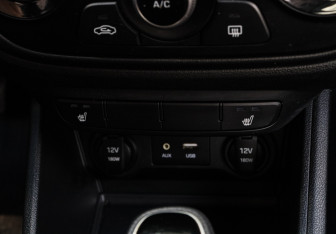 Подержанный автомобиль Hyundai Solaris Sedan 2018 года (15 фото)