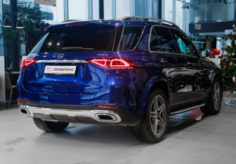 Подержанный автомобиль Mercedes-Benz GLE 2019 года (4 фото)