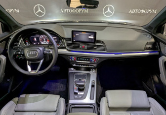 Подержанный автомобиль Audi Q5 2017 года (14 фото)