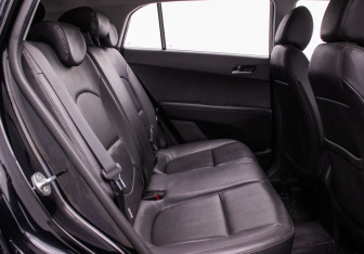 Подержанный автомобиль Hyundai Creta 2019 года (12 фото)
