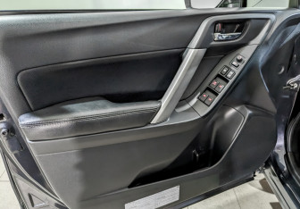 Подержанный автомобиль Subaru Forester Suv 2013 года (19 фото)