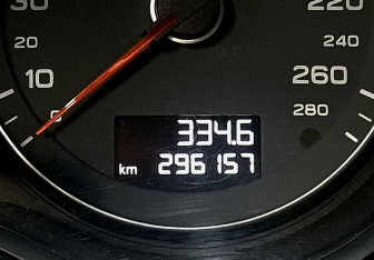 Подержанный автомобиль Audi A3 Hatchback 2012 года (22 фото)