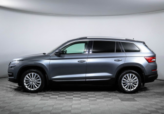 Подержанный автомобиль Skoda Kodiaq 2019 года (8 фото)