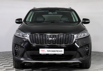 Подержанный автомобиль Kia Sorento 2018 года (2 фото)