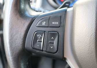 Подержанный автомобиль Suzuki SX4 Hatchback 2014 года (14 фото)