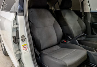 Подержанный автомобиль Skoda Rapid Liftback 2019 года (23 фото)