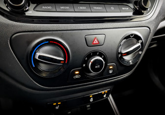 Подержанный автомобиль Hyundai Solaris Sedan 2021 года (26 фото)