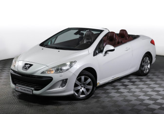 Подержанный автомобиль Peugeot 308 Convertible 2009 года (23 фото)
