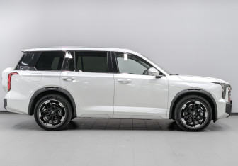 Новый GAC GS8 2025 (4 фото)