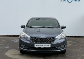 Подержанный автомобиль Kia Cerato Sedan 2014 года (2 фото)