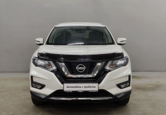 Подержанный автомобиль Nissan X-Trail 2021 года (2 фото)