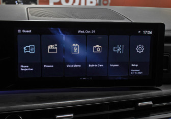 Подержанный автомобиль Hyundai Santa Fe 2023 года (21 фото)