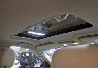 Подержанный автомобиль Infiniti FX 2012 года (18 фото)