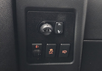 Подержанный автомобиль Nissan Qashqai 2012 года (17 фото)