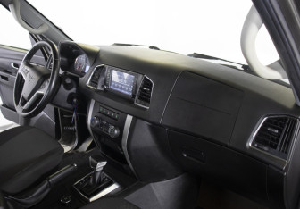 Подержанный автомобиль УАЗ Patriot 2019 года (9 фото)