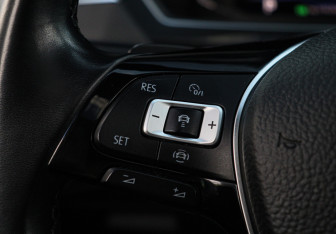 Подержанный автомобиль Volkswagen Tiguan 2019 года (21 фото)