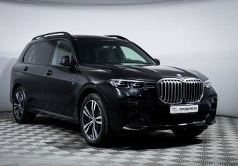Подержанный автомобиль BMW X7 2020 года (3 фото)