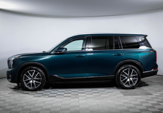 Подержанный автомобиль GAC GS8 2023 года (8 фото)