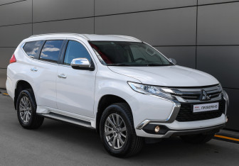 Подержанный автомобиль Mitsubishi Pajero Sport 2019 года (3 фото)