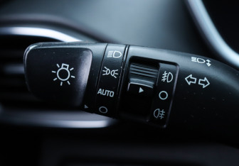 Подержанный автомобиль Hyundai Santa Fe 2019 года (21 фото)