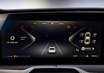 Подержанный автомобиль Exeed TXL 2023 года (13 фото)