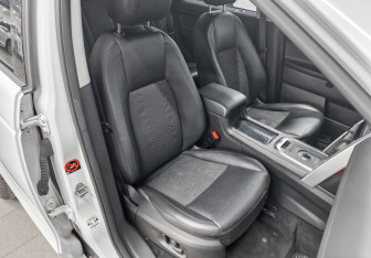 Подержанный автомобиль Land Rover Discovery Sport 2018 года (22 фото)