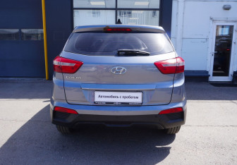 Подержанный автомобиль Hyundai Creta 2017 года (6 фото)